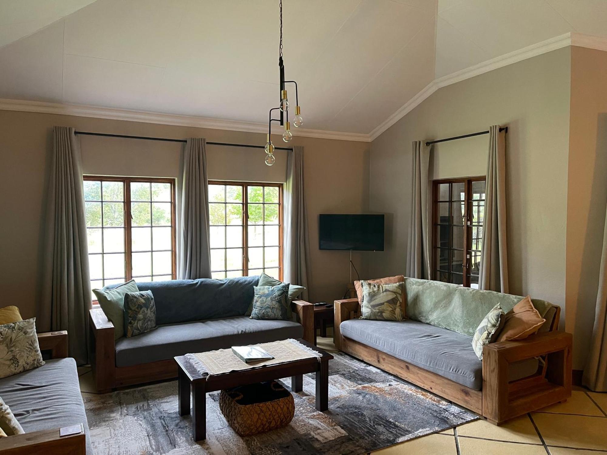 Walkersons Trout And Nature Haven Dullstroom Exterior foto